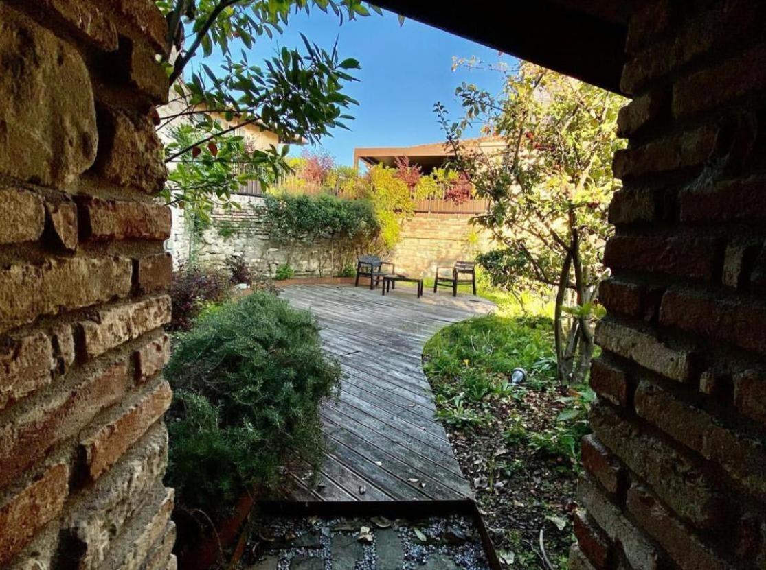 Il Giardino Sul Tetto B&B Guarene Eksteriør billede