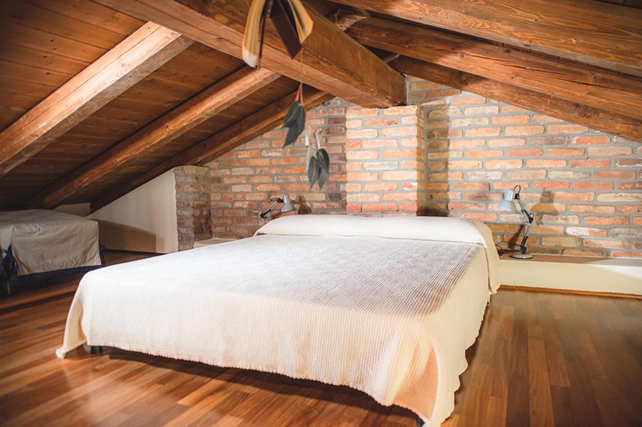 Il Giardino Sul Tetto B&B Guarene Eksteriør billede